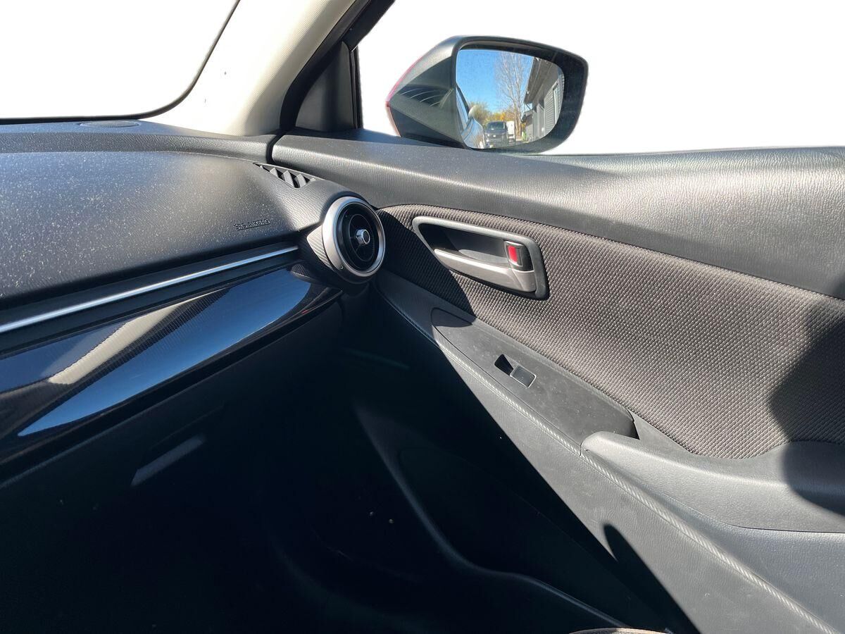 Billede af Mazda 2 1,5 Skyactiv-G Sky 90HK 5d 6g