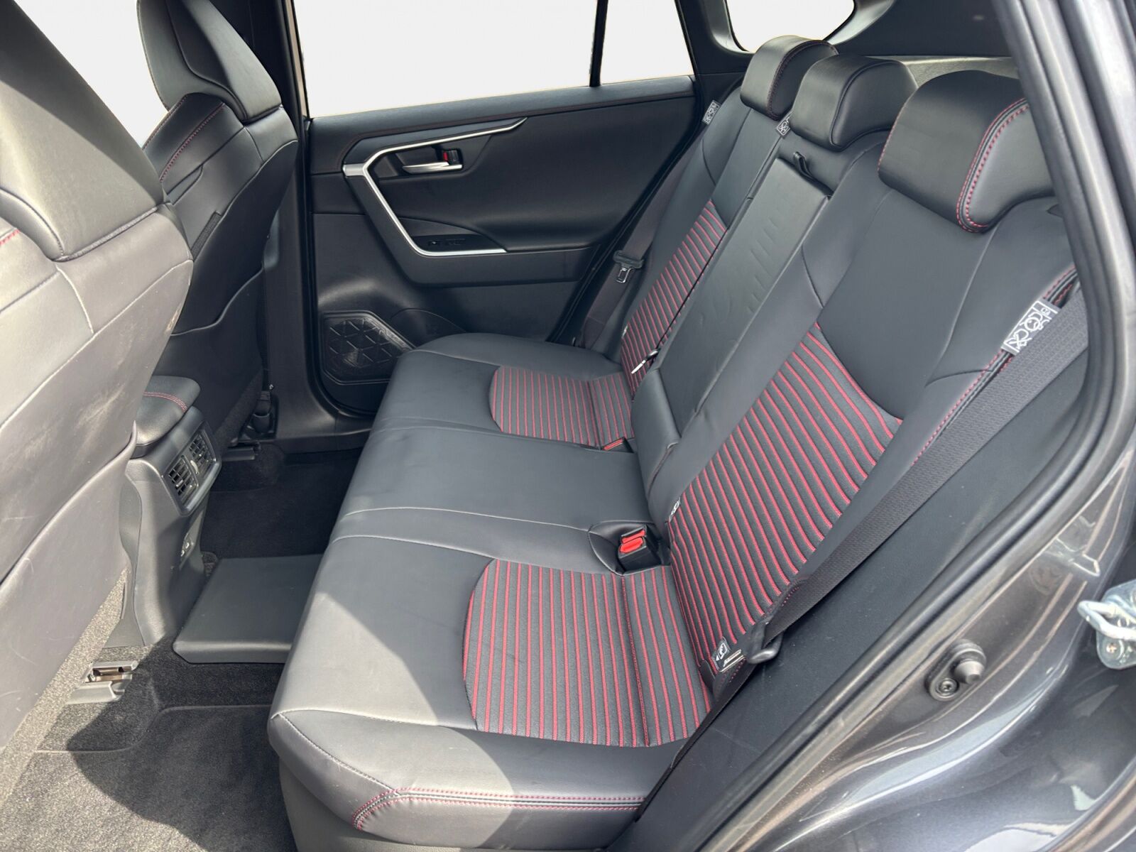 Billede af Toyota RAV4 Plug-in 2,5 Plugin-hybrid Style AWD 306HK 5d 6g Aut.