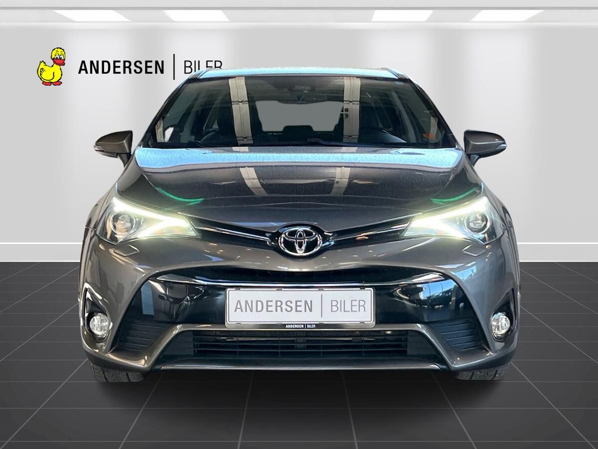 Billede af Toyota Avensis Touring Sports 1,8 VVT-I T2 Selected Multidrive S 147HK Stc 6g Aut.