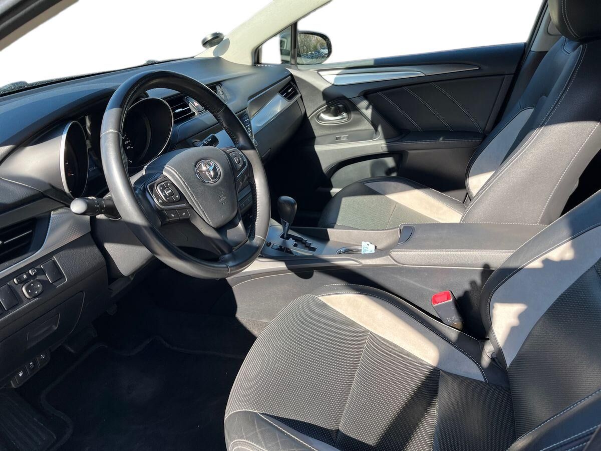 Billede af Toyota Avensis Touring Sports 1,8 VVT-I T2 Selected Multidrive S 147HK Stc 6g Aut.