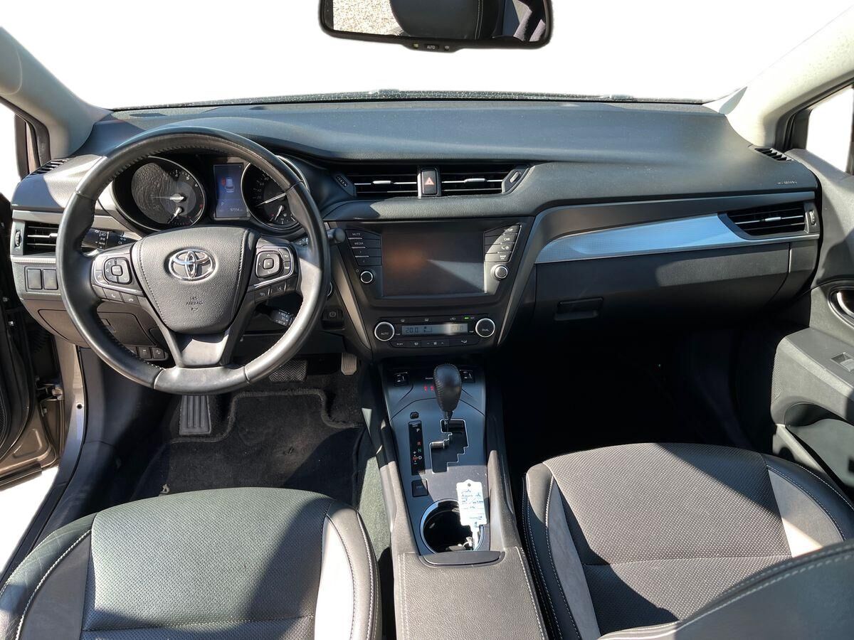 Billede af Toyota Avensis Touring Sports 1,8 VVT-I T2 Selected Multidrive S 147HK Stc 6g Aut.