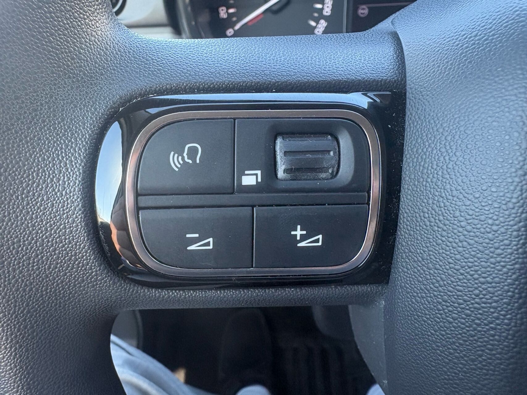 Billede af Citroën C3 1,2 PureTech Shine 83HK 5d