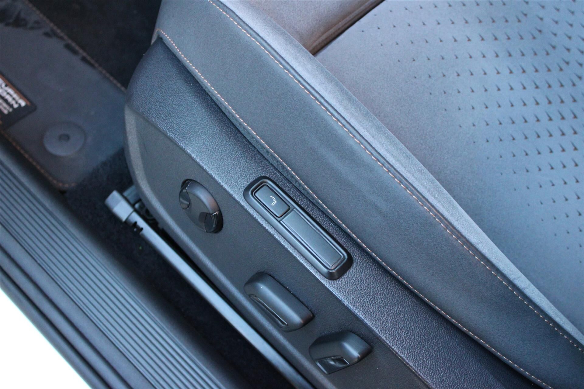 Billede af Cupra Born EL Dinamica Pack High 204HK 5d Aut.