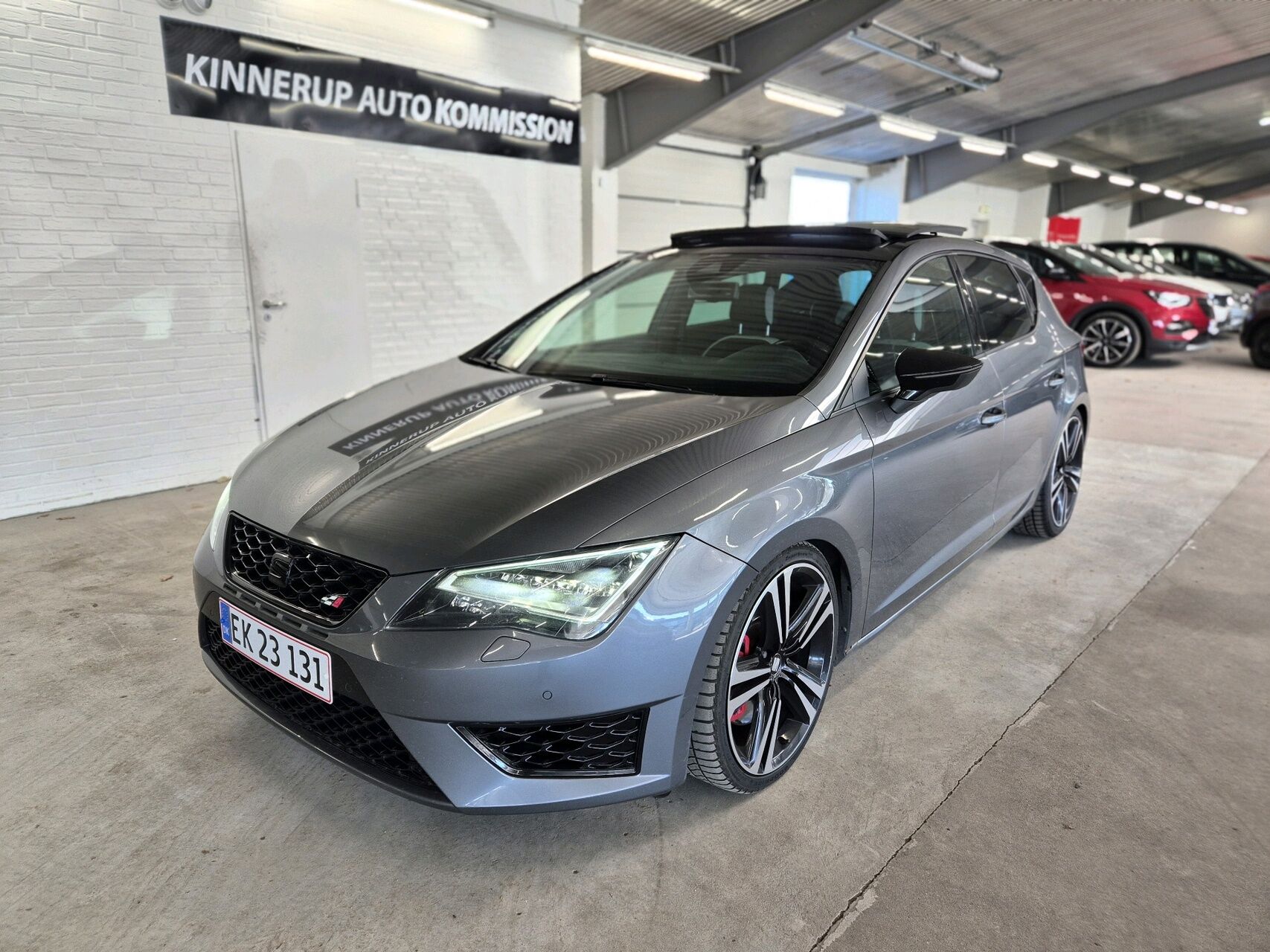 Billede af Seat Leon 2,0 TSI Cupra Start/Stop DSG 280HK 5d 6g Aut.