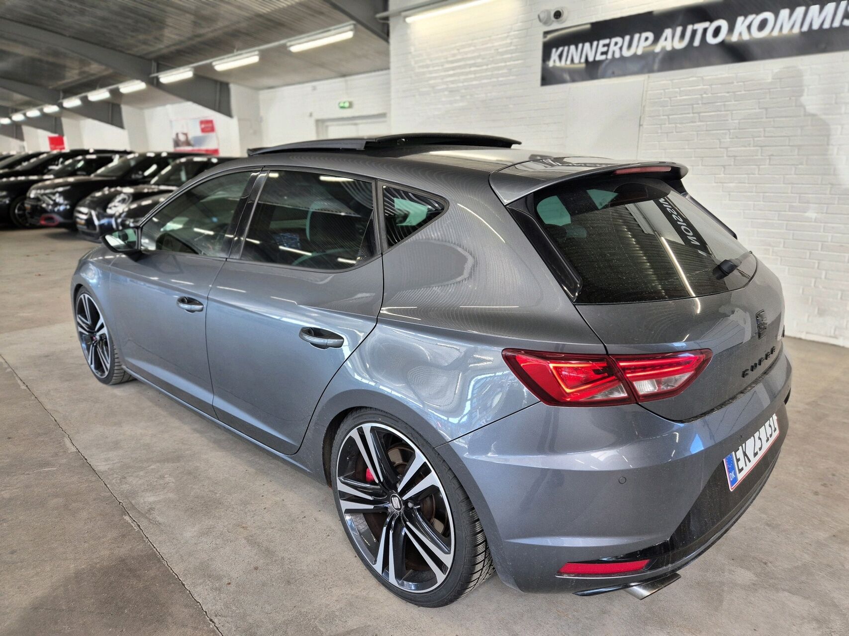 Billede af Seat Leon 2,0 TSI Cupra Start/Stop DSG 280HK 5d 6g Aut.