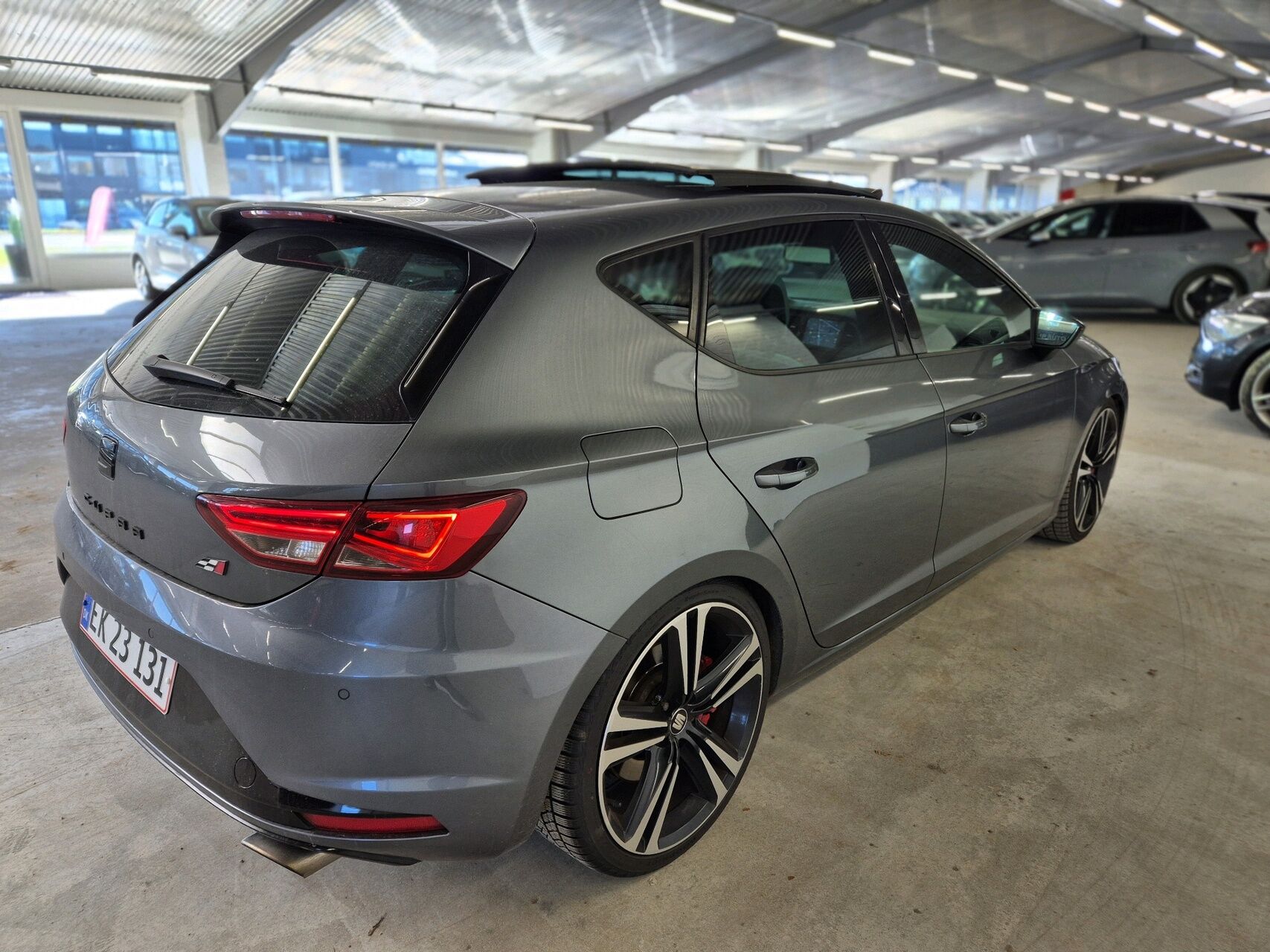 Billede af Seat Leon 2,0 TSI Cupra Start/Stop DSG 280HK 5d 6g Aut.