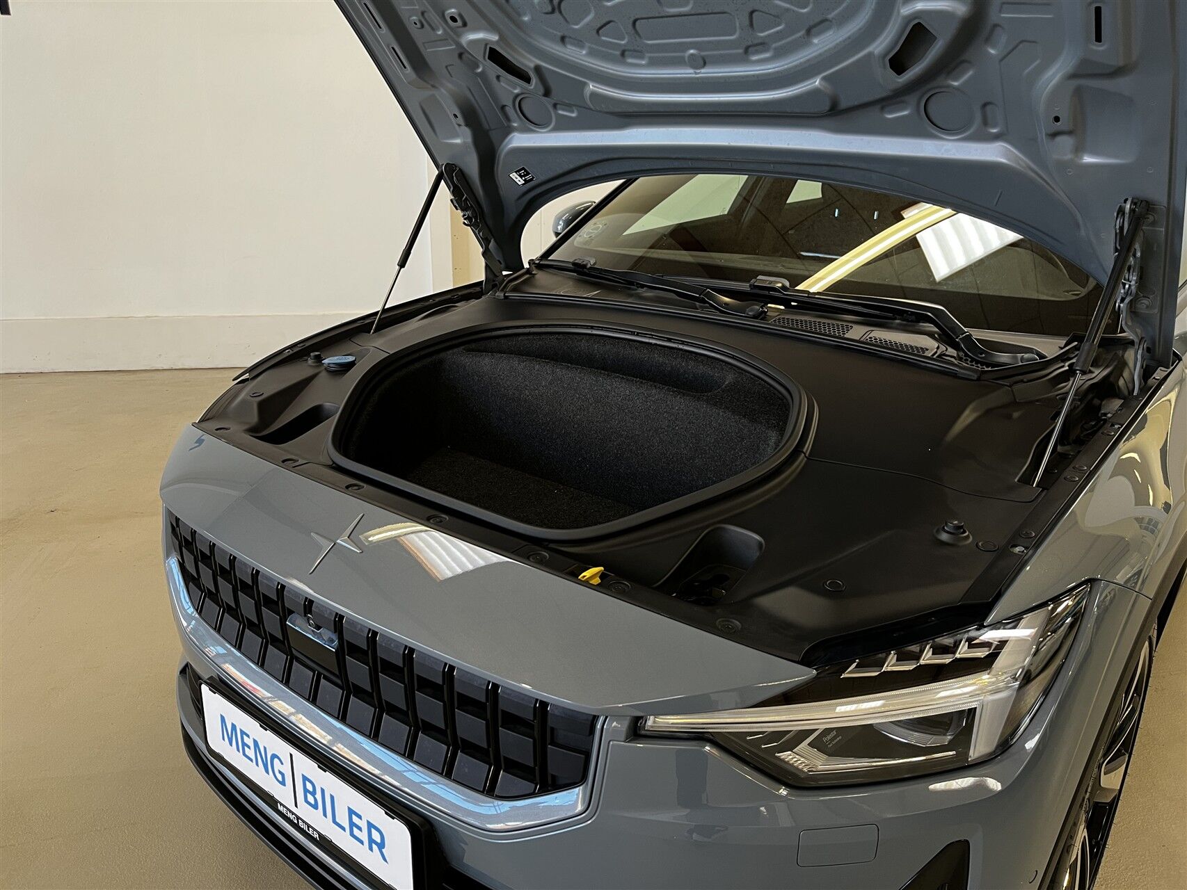 Billede af Polestar 2 EL Intro Dual motor AWD 408HK 5d Aut.