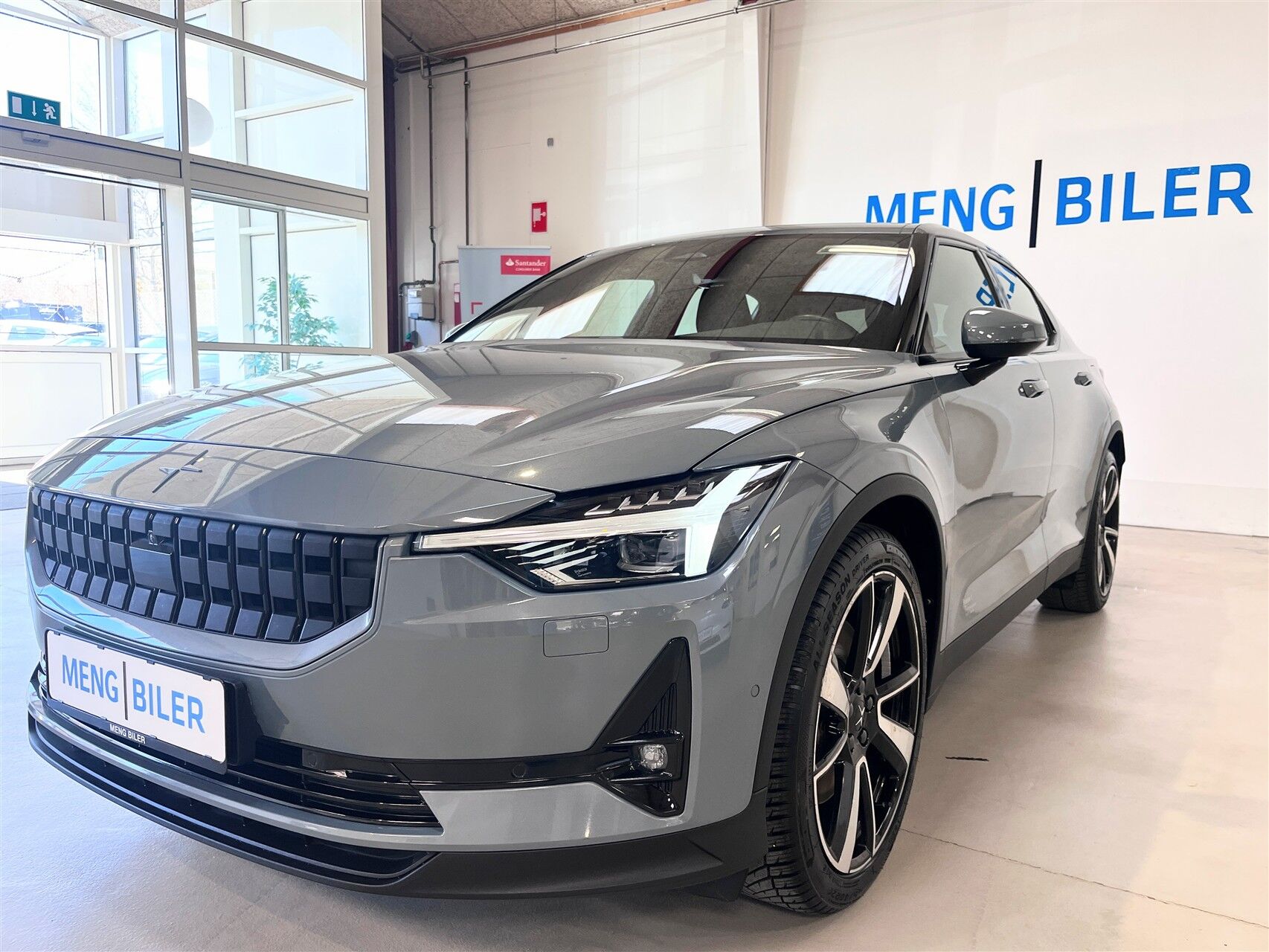 Billede af Polestar 2 EL Intro Dual motor AWD 408HK 5d Aut.