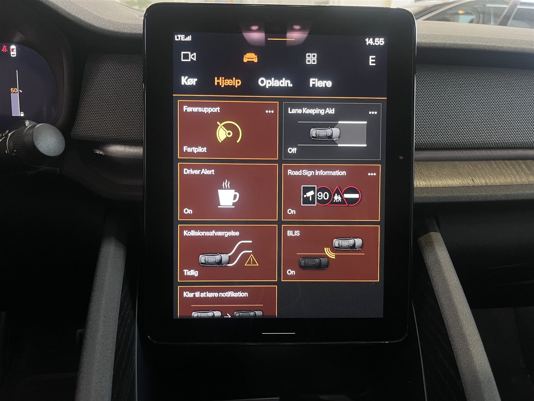 Billede af Polestar 2 EL Intro Dual motor AWD 408HK 5d Aut.