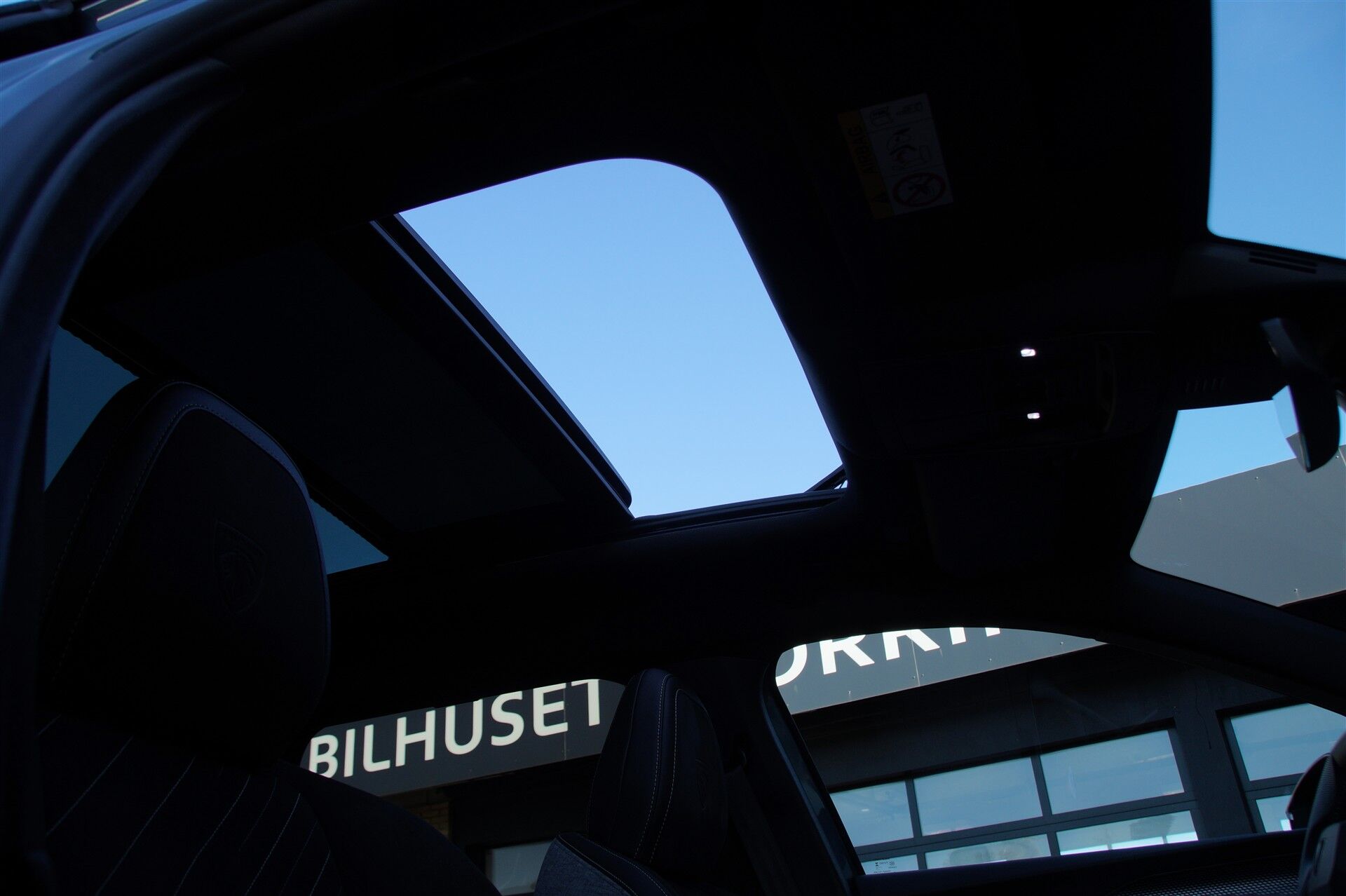 Billede af Peugeot e-5008 EL GT Pack 210HK 5d Aut.