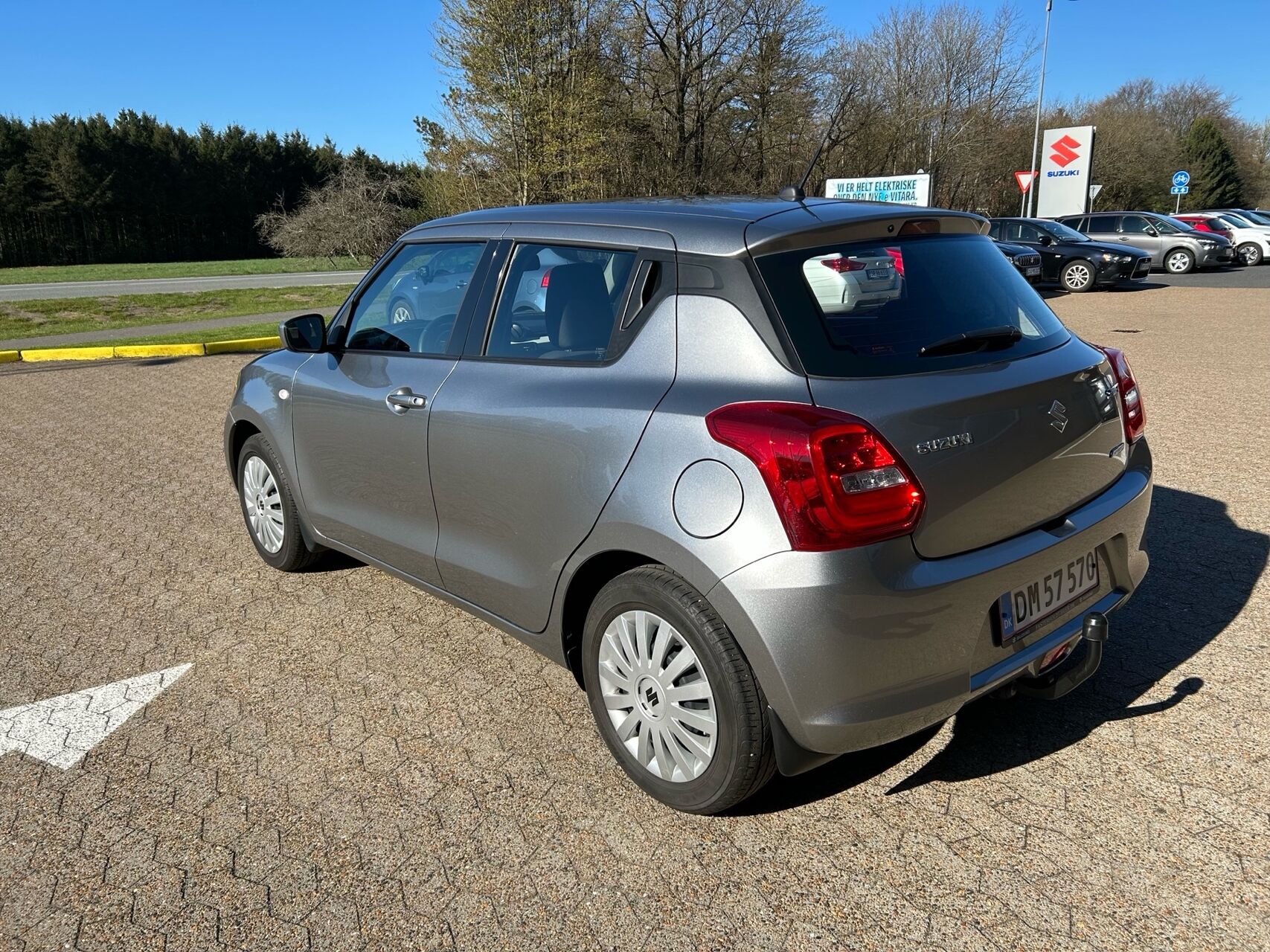 Billede af Suzuki Swift 1,2 Dualjet  Mild hybrid Club AEB 83HK 5d