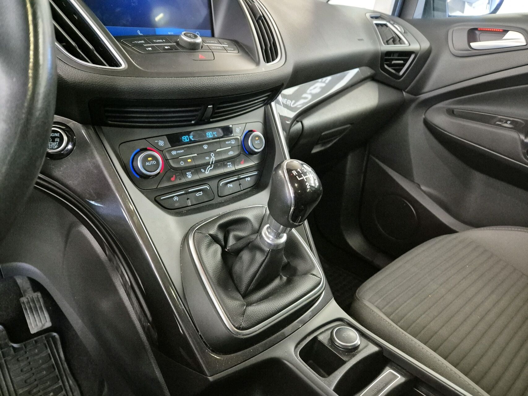 Billede af Ford C-MAX 1,0 EcoBoost Titanium Fun 125HK 6g