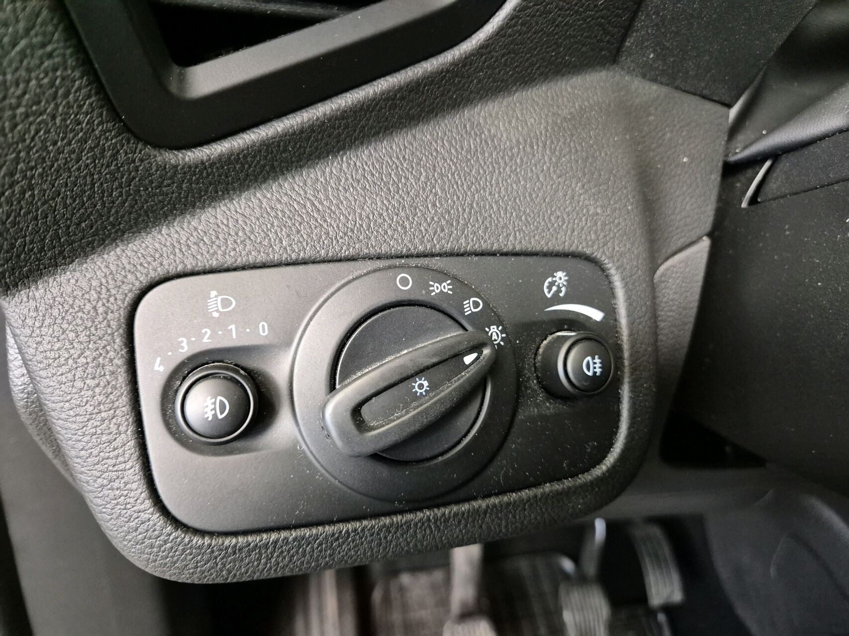 Billede af Ford C-MAX 1,0 EcoBoost Titanium Fun 125HK 6g