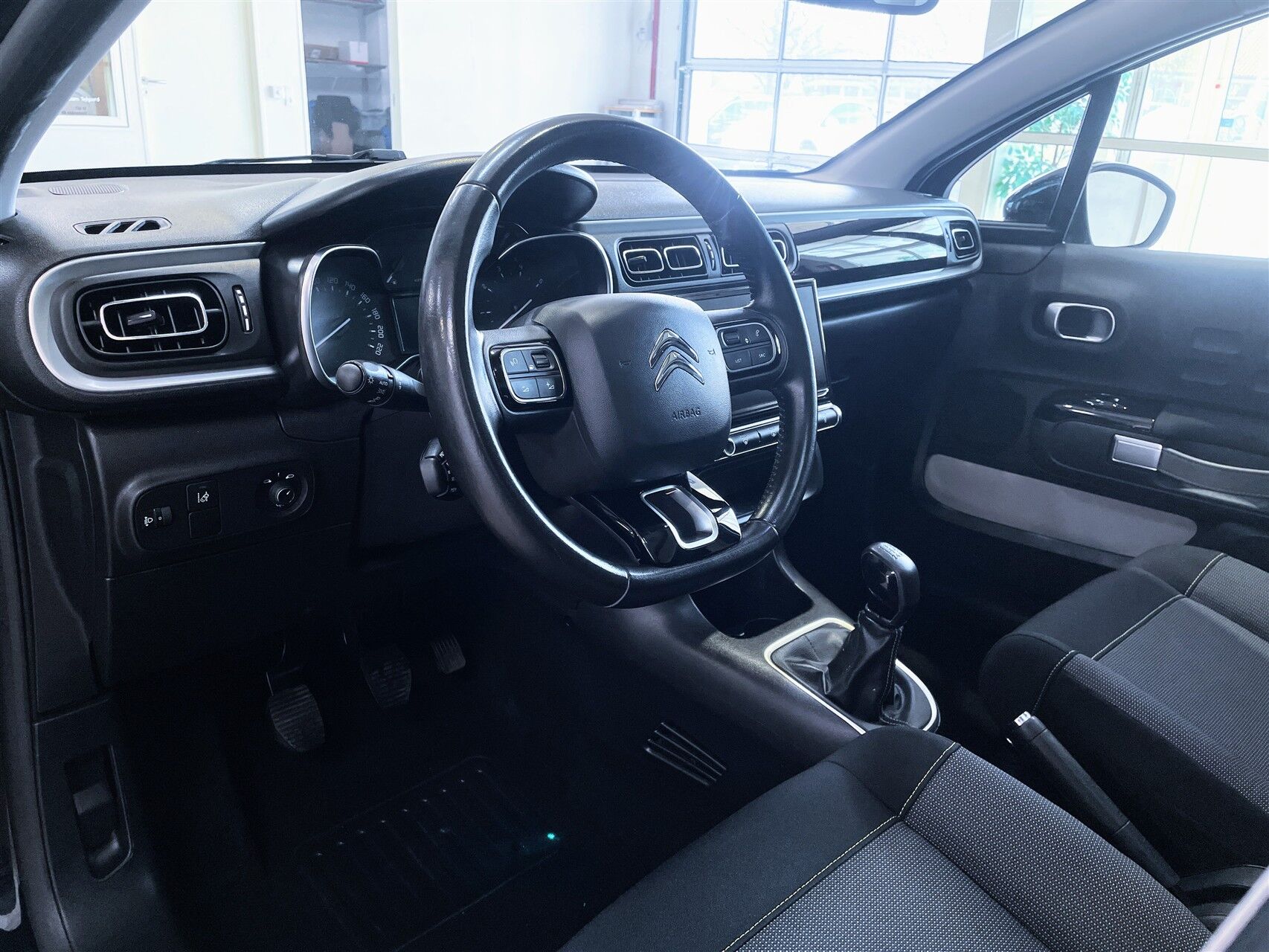 Billede af Citroën C3 1,2 PureTech VTR Attaque start/stop 82HK 5d