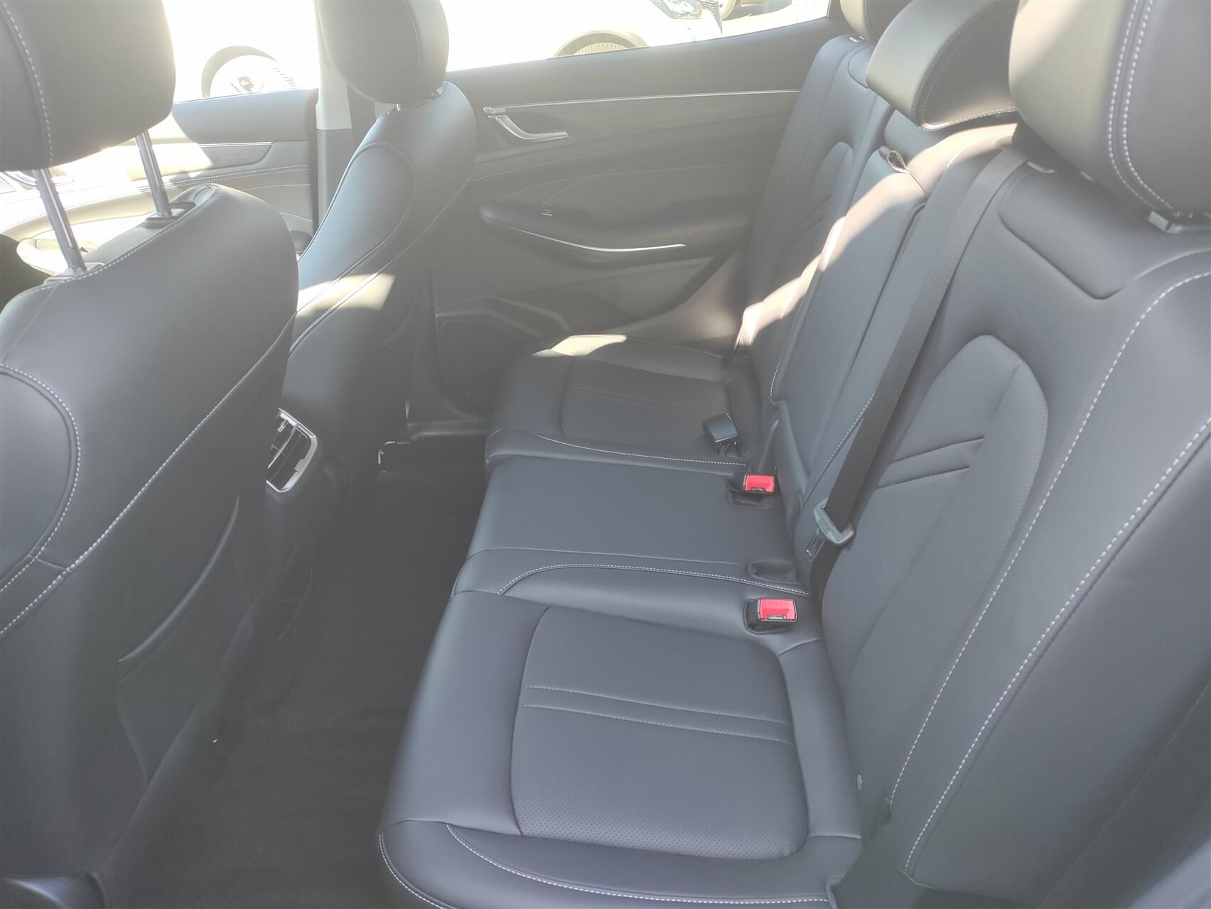 Billede af Navor E5 1,5 Plugin-hybrid Rock E-CVT 218HK 5d Aut.