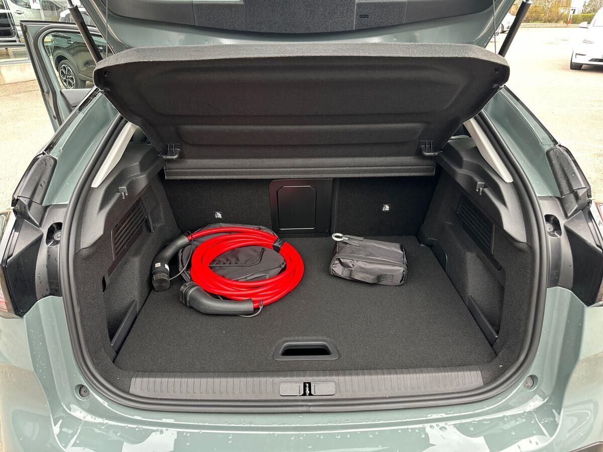 Billede af Citroën e-C4 EL Max 156HK 5d Aut.