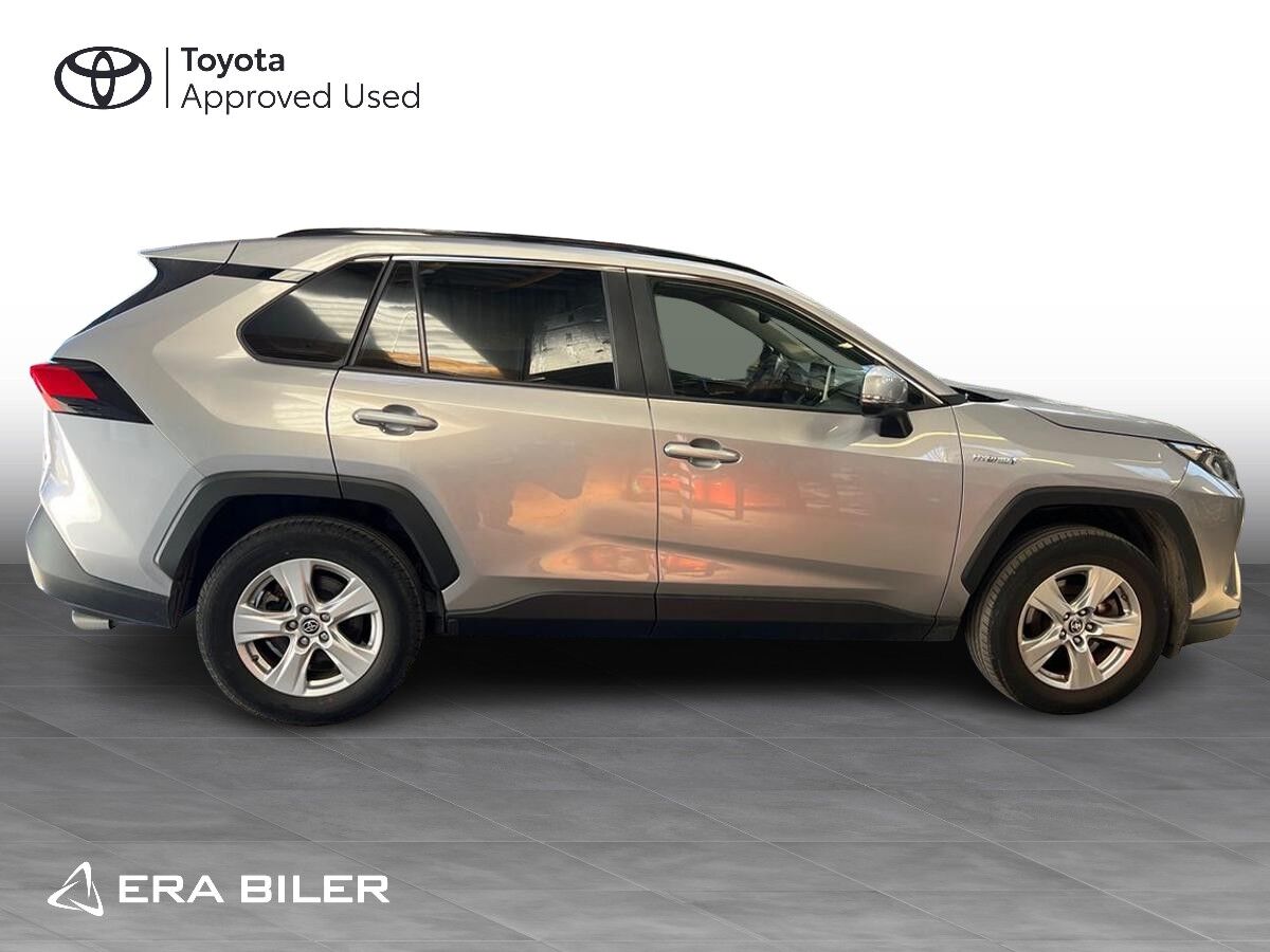 Billede af Toyota RAV4 2,5 Hybrid H3 218HK 5d 6g Aut.
