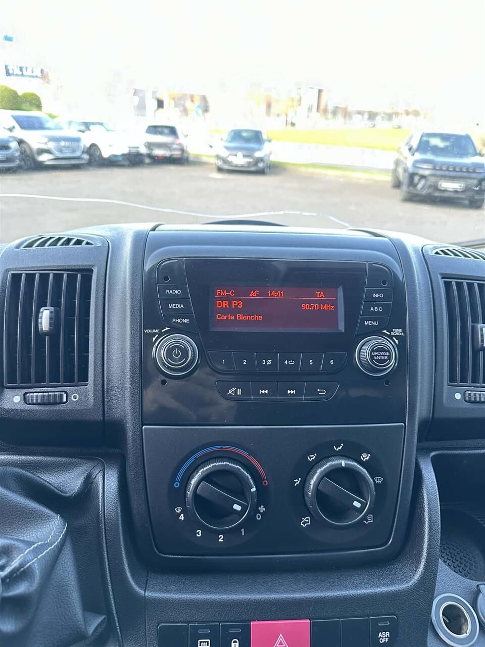Billede af Peugeot Boxer 330 L2H1 2,2 HDI 110HK Van 6g