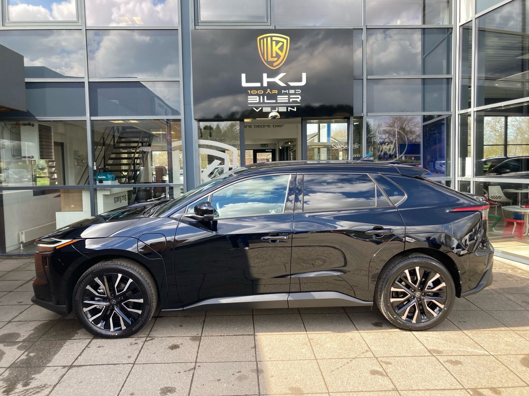 Billede af Toyota bZ4X EL Executive AWD 343HK 5d Aut.