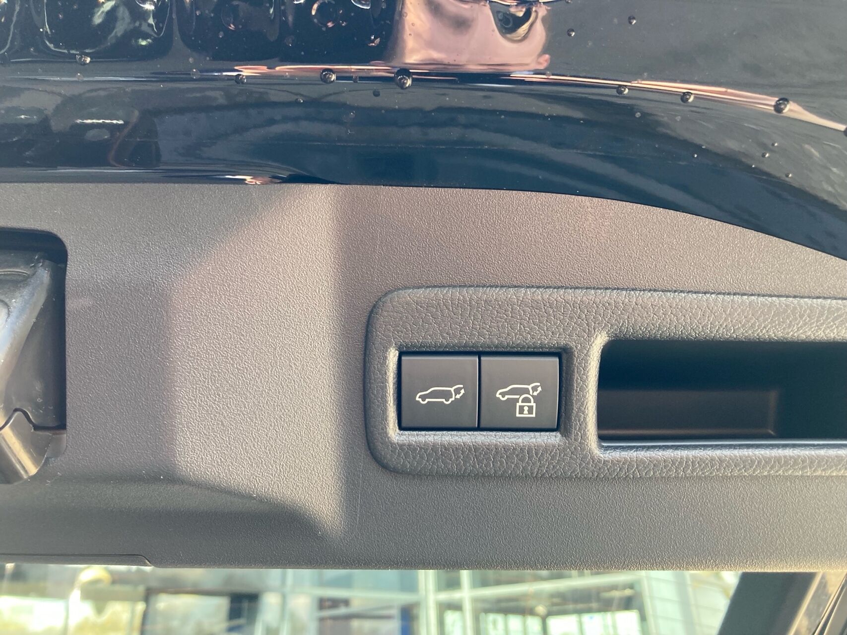 Billede af Toyota bZ4X EL Executive AWD 343HK 5d Aut.