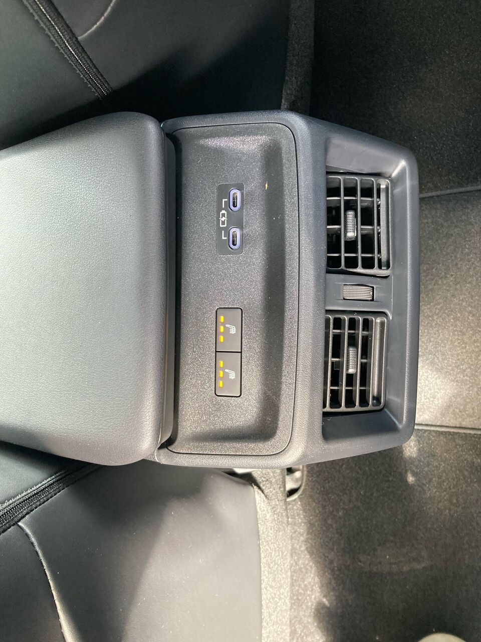 Billede af Toyota bZ4X EL Executive AWD 343HK 5d Aut.