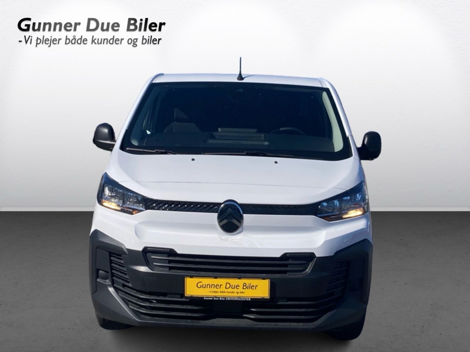 Billede af Citroën Jumpy L3 2,0 Blue HDi Flexline EAT8 145HK Van 8g Aut.