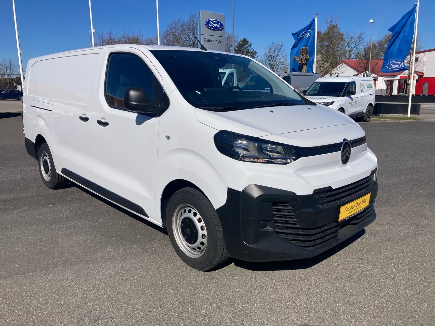 Billede af Citroën Jumpy L3 2,0 Blue HDi Flexline EAT8 145HK Van 8g Aut.