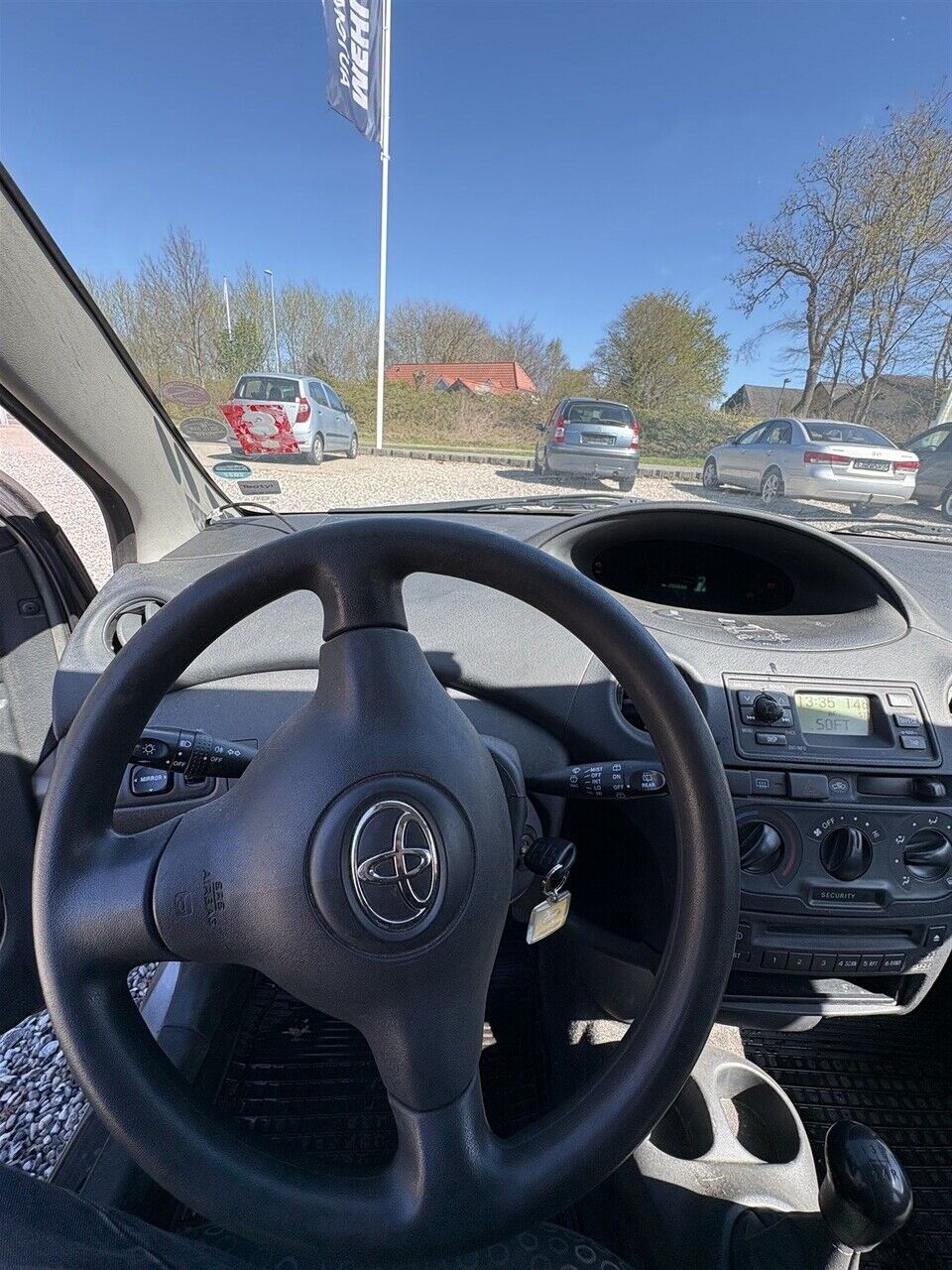 Billede af Toyota Yaris 1,3 Linea Terra 86HK 5d