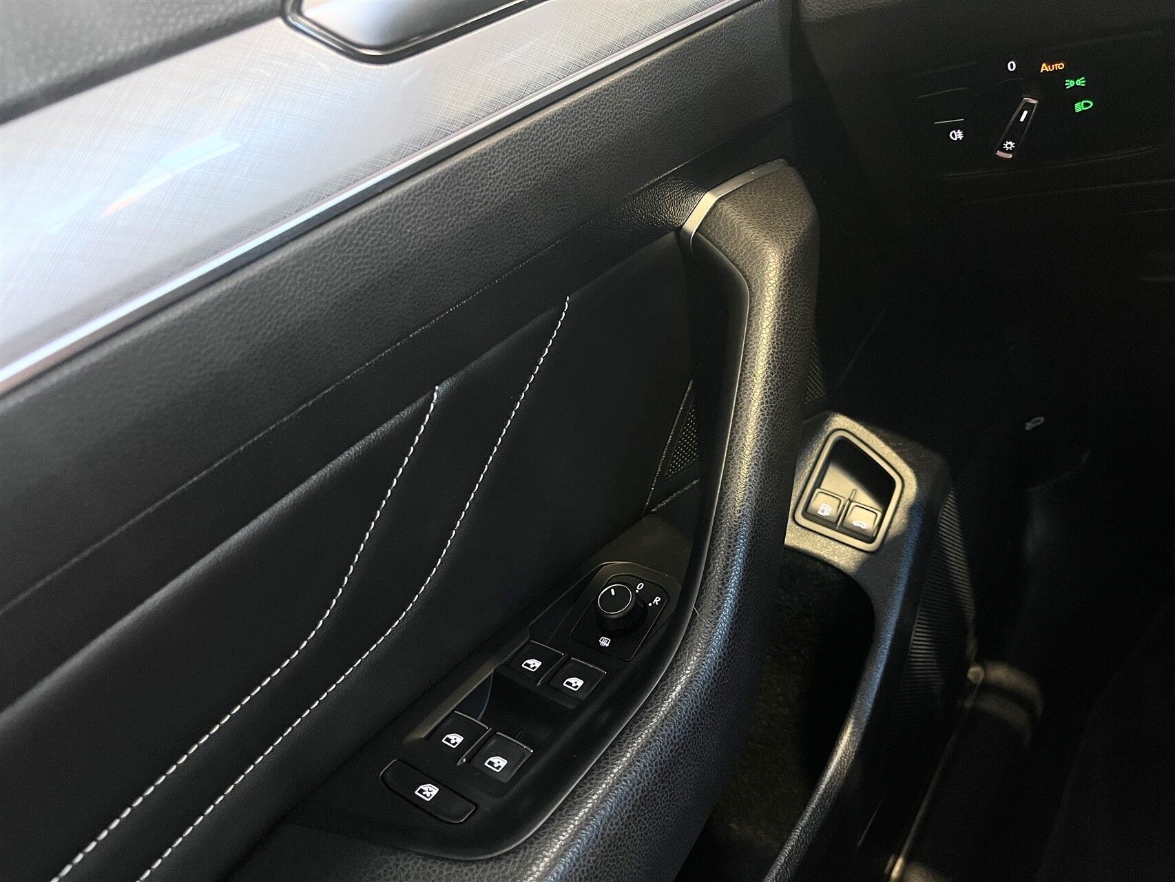 Billede af VW Passat Variant 1,4 TSI  Plugin-hybrid GTE DSG 218HK Stc 6g Aut.