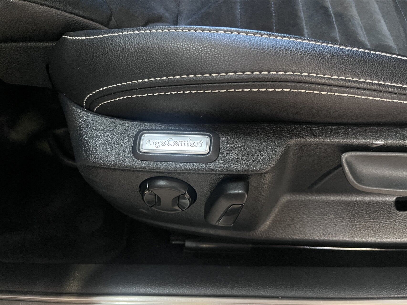 Billede af VW Passat Variant 1,4 TSI  Plugin-hybrid GTE DSG 218HK Stc 6g Aut.