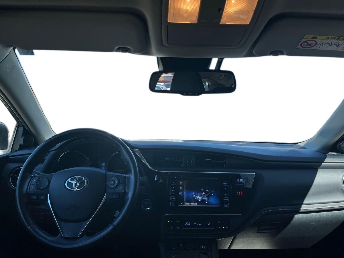 Billede af Toyota Auris Touring Sports 1,8 Hybrid H2 Selected 136HK Stc Aut.