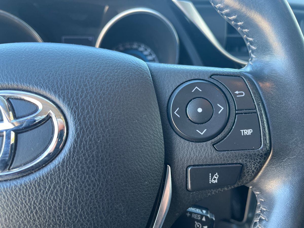 Billede af Toyota Auris Touring Sports 1,8 Hybrid H2 Selected 136HK Stc Aut.