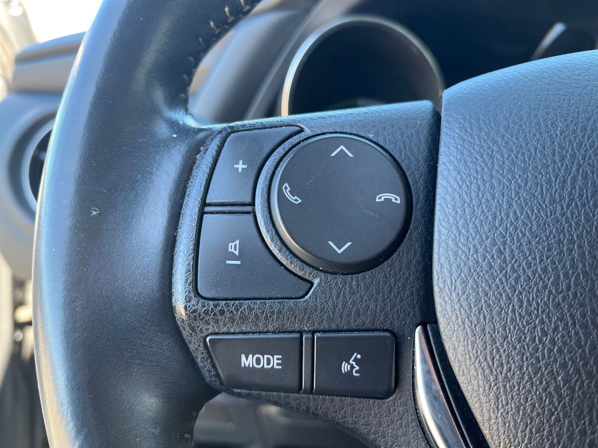 Billede af Toyota Auris Touring Sports 1,8 Hybrid H2 Selected 136HK Stc Aut.