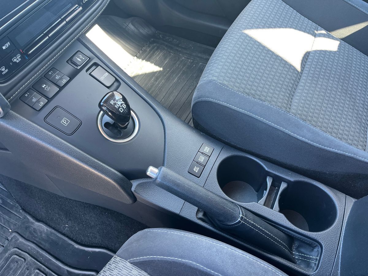 Billede af Toyota Auris Touring Sports 1,8 Hybrid H2 Selected 136HK Stc Aut.