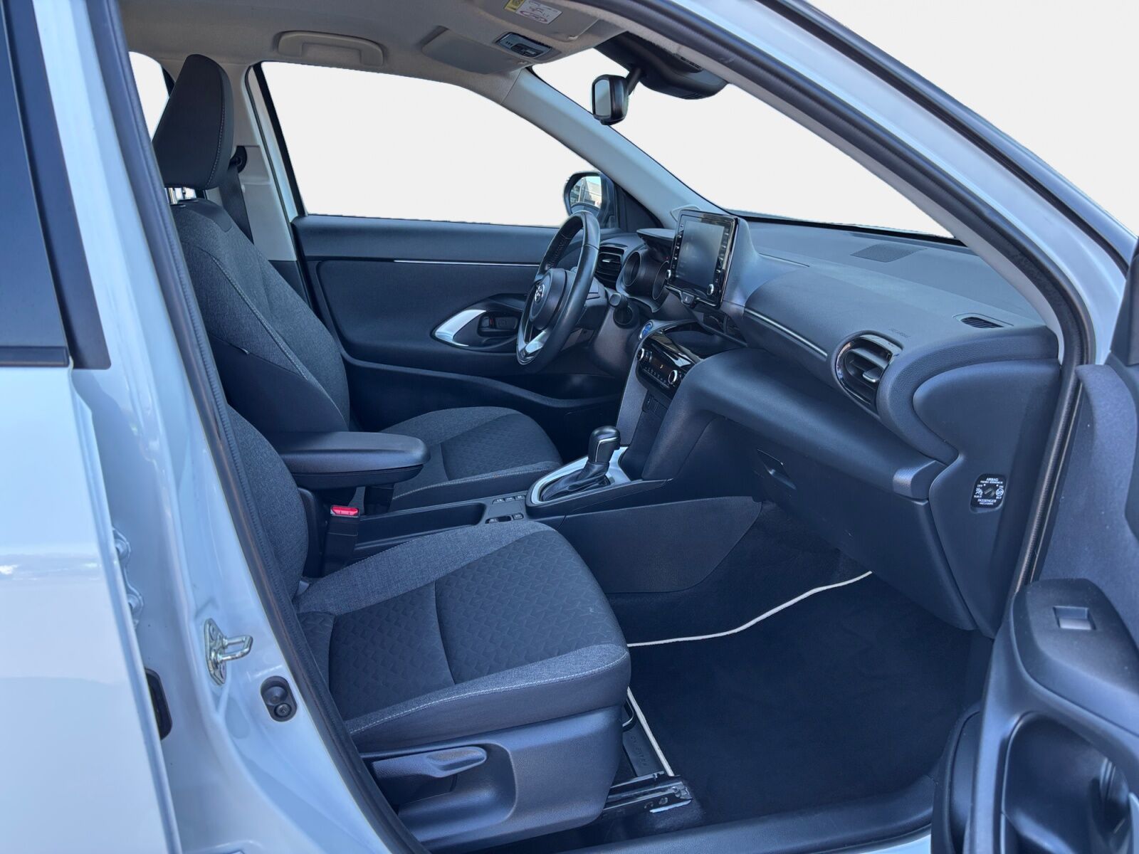 Billede af Toyota Yaris Cross 1,5 Hybrid Active 116HK 5d Trinl. Gear