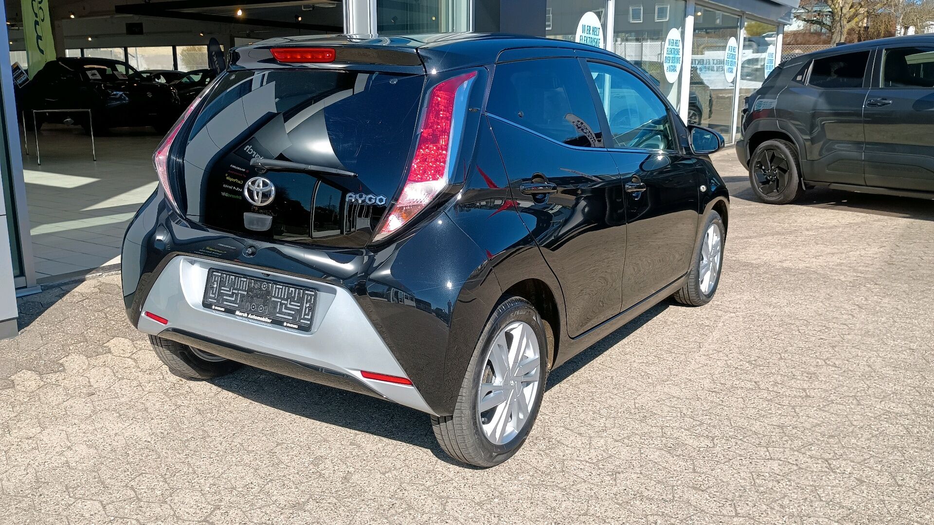 Billede af Toyota Aygo 1,0 VVT-I X-Black II 69HK 5d