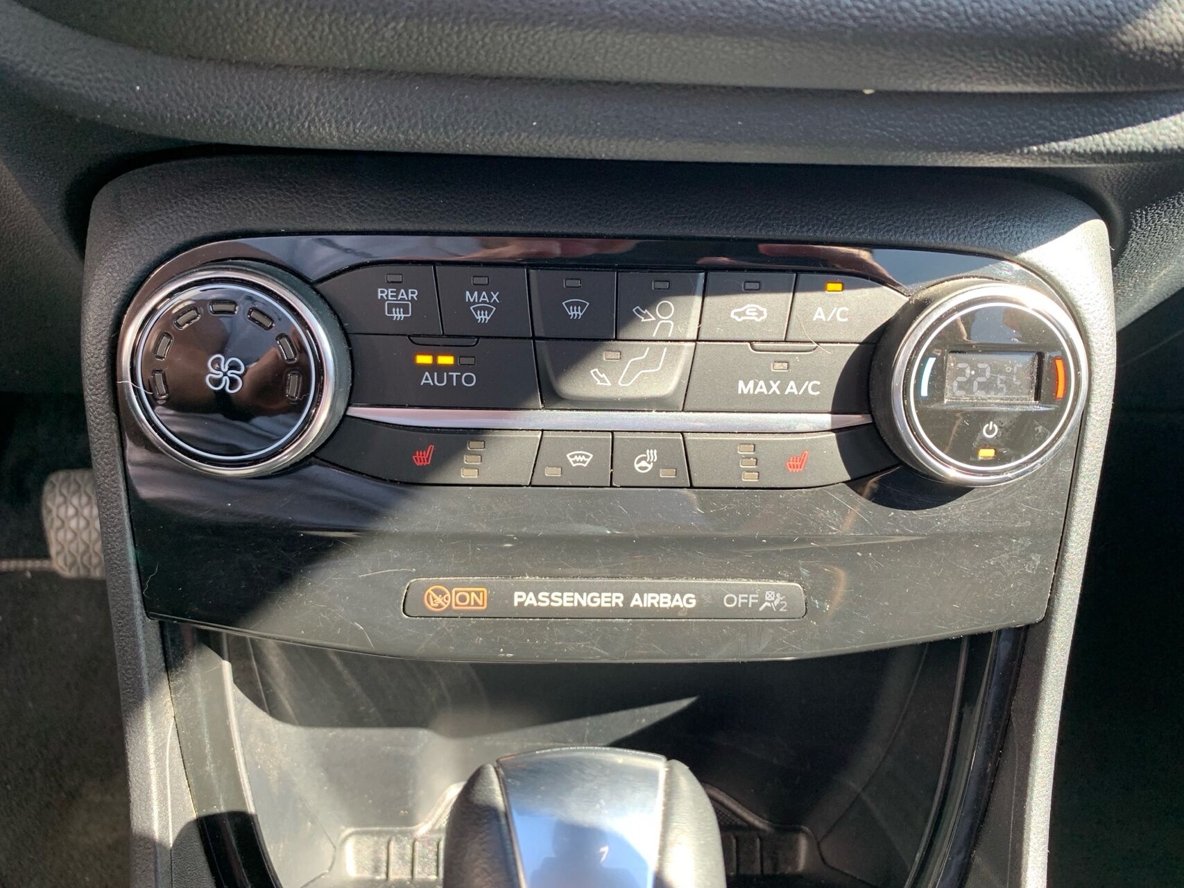 Billede af Ford Puma 1,0 EcoBoost Titanium X DCT 125HK 5d 7g Aut.