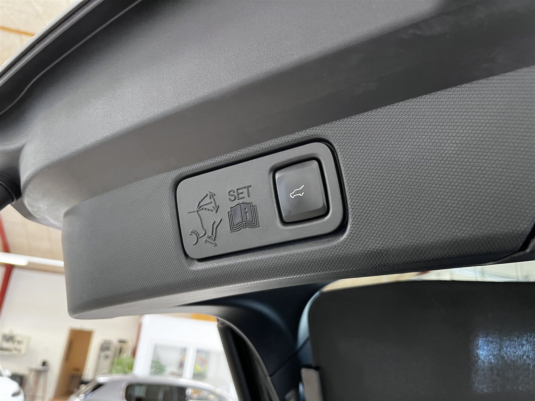 Billede af Ford Mustang Mach-E EL UR Premium 294HK 5d Aut.