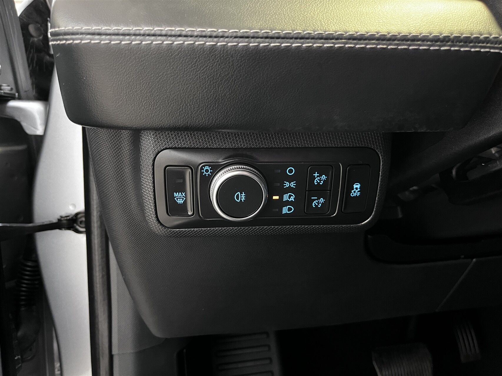 Billede af Ford Mustang Mach-E EL UR Premium 294HK 5d Aut.