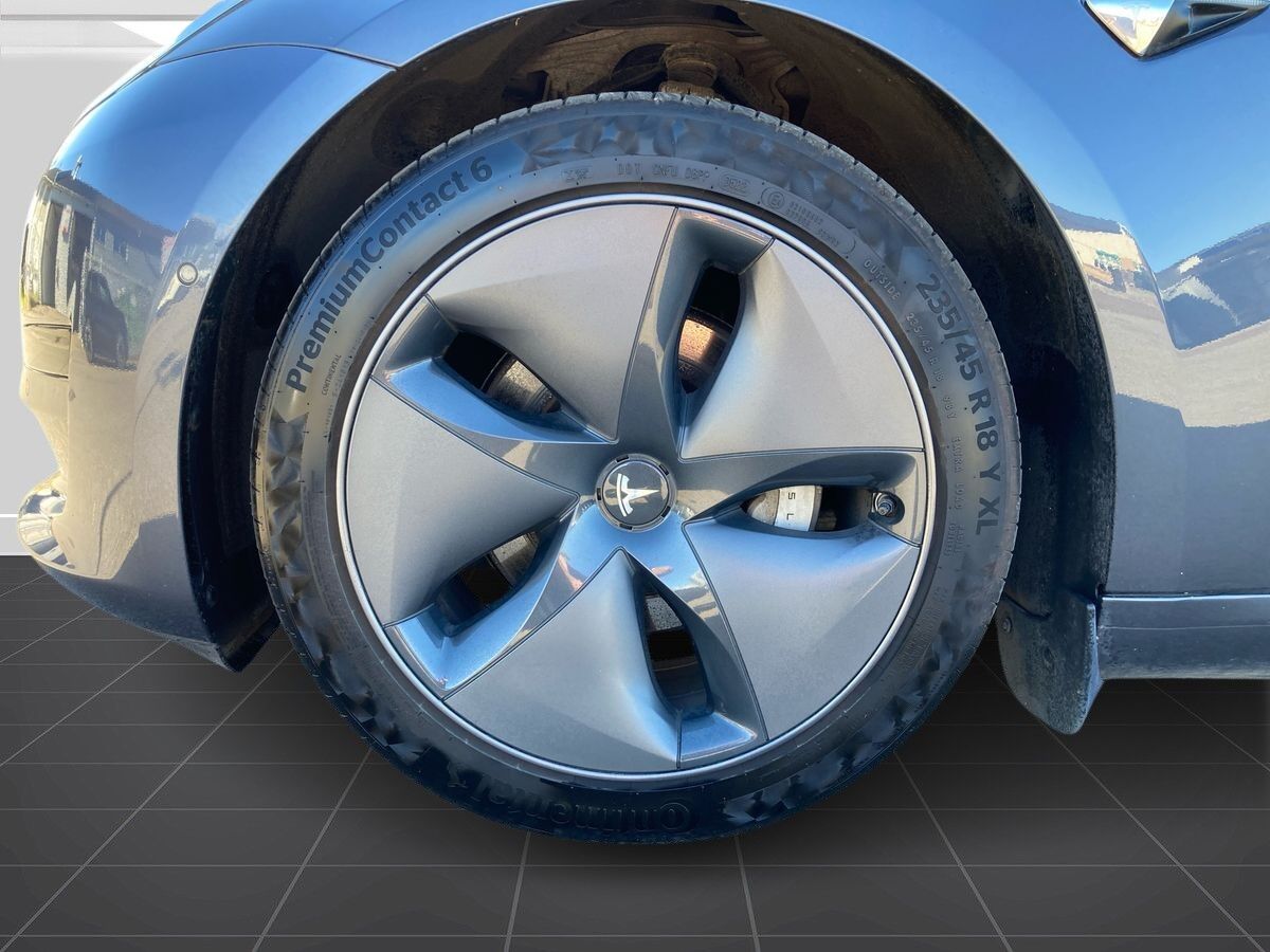 Billede af Tesla Model 3 EL Standard Range Plus 325HK Aut.