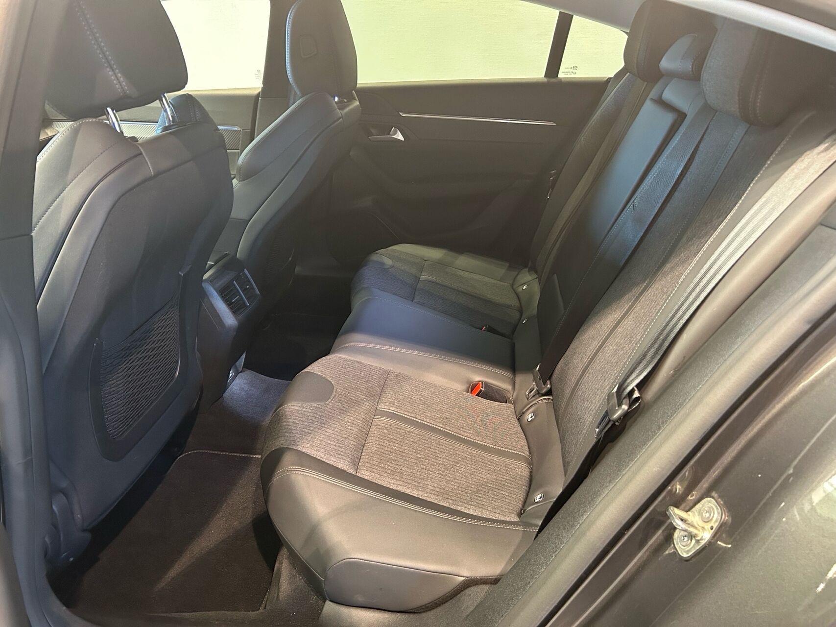 Billede af Peugeot 508 1,6 PureTech  Plugin-hybrid Allure Pack EAT8 start/stop 225HK 8g Aut.