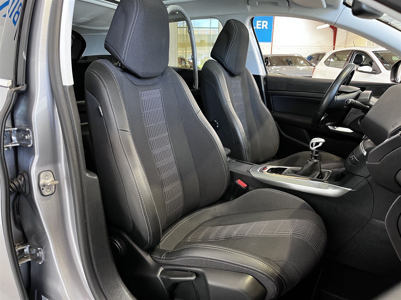 Billede af Peugeot 308 1,5 BlueHDi Allure Pack 130HK 5d 6g