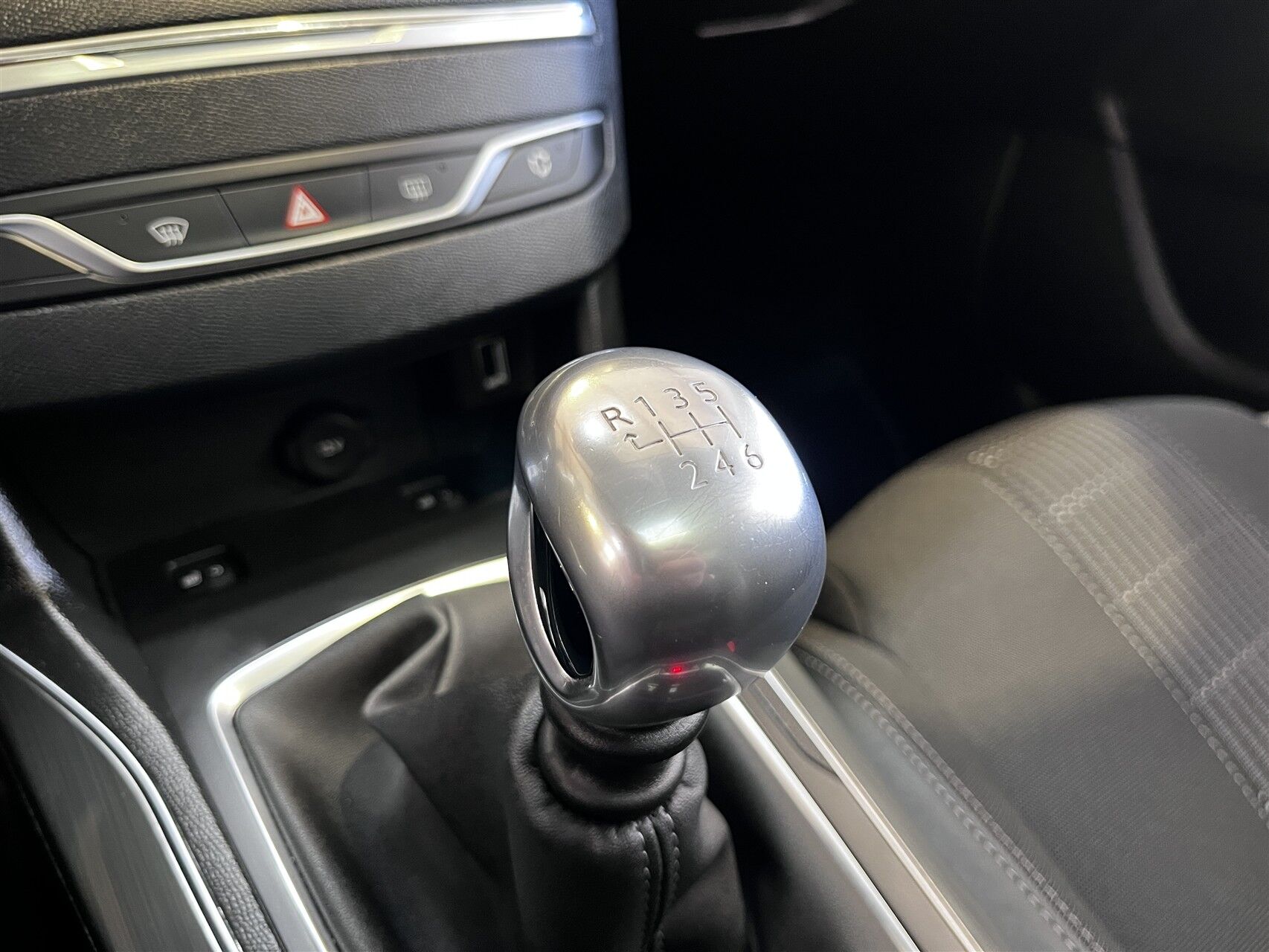 Billede af Peugeot 308 1,5 BlueHDi Allure Pack 130HK 5d 6g