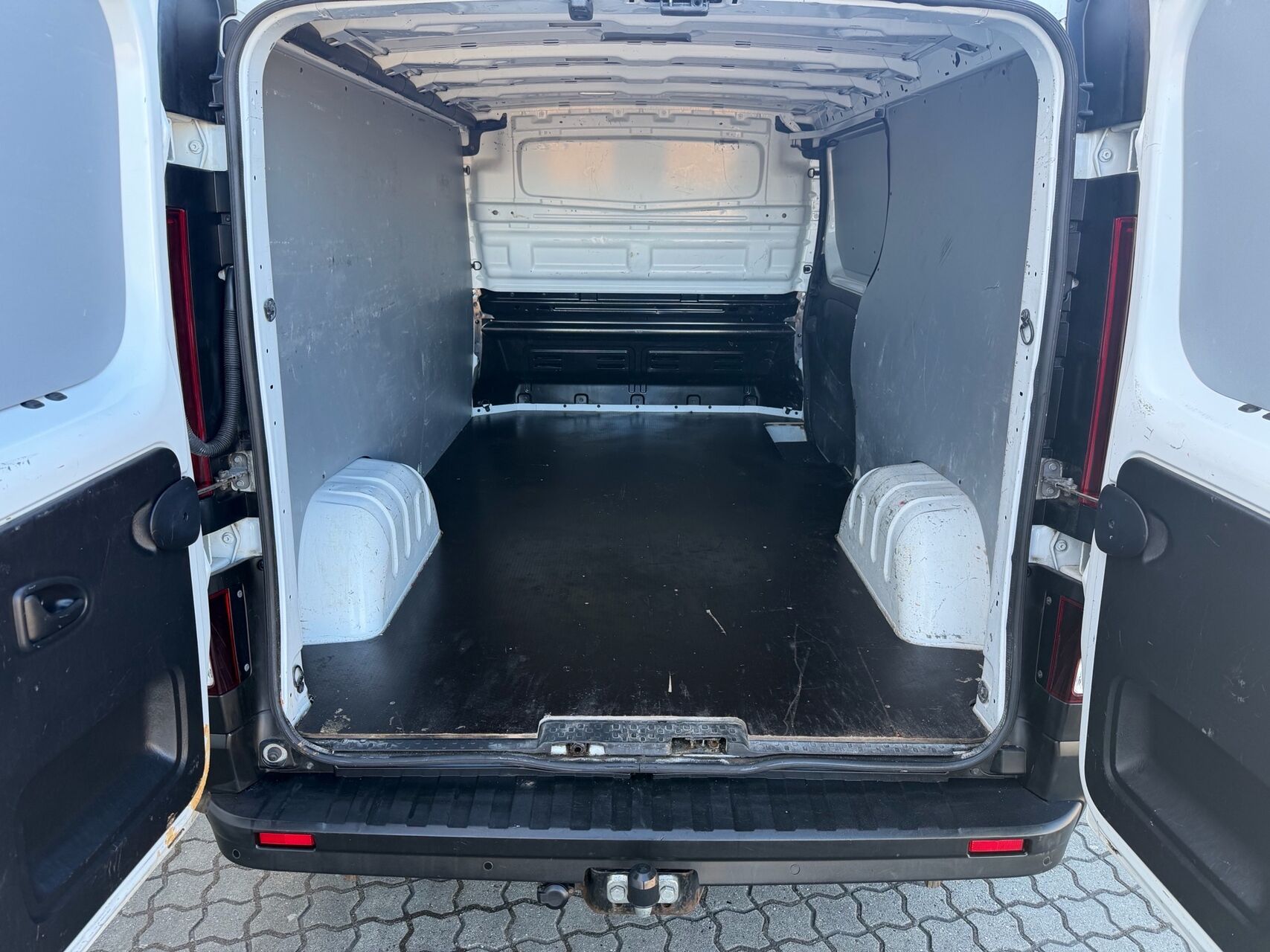 Billede af Renault Trafic T29 L2H1 2,0 DCI 120HK Van 6g