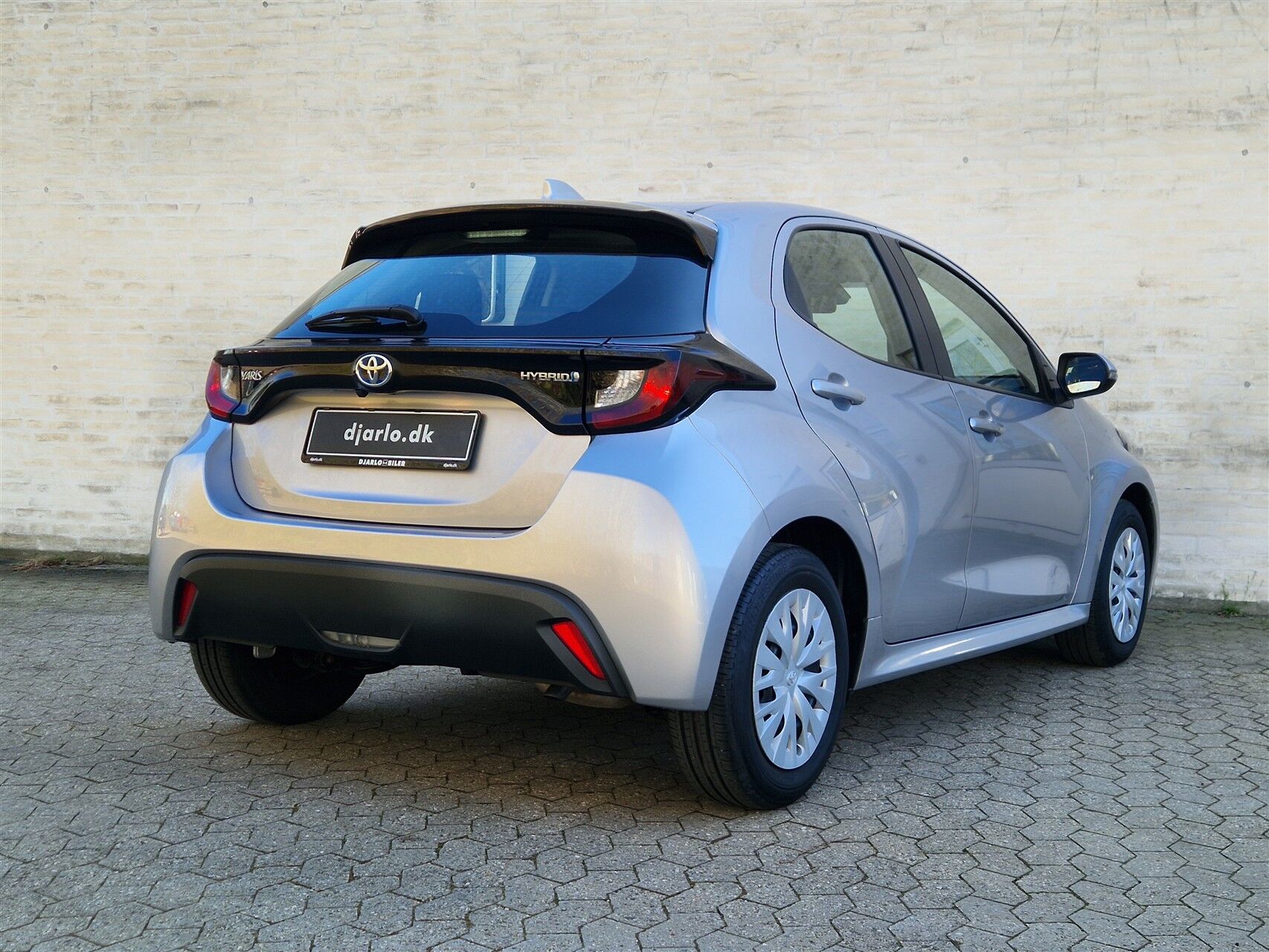 Billede af Toyota Yaris 1,5 Hybrid Essential Comfort 116HK 5d Trinl. Gear