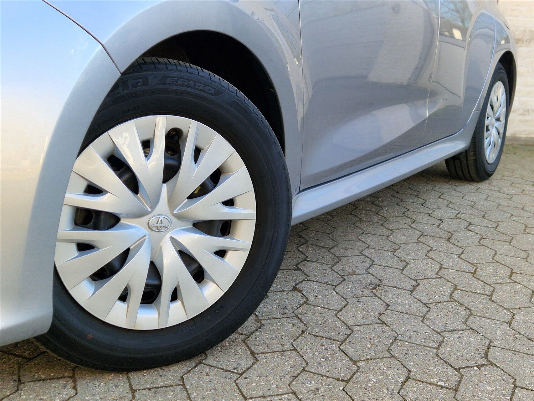 Billede af Toyota Yaris 1,5 Hybrid Essential Comfort 116HK 5d Trinl. Gear