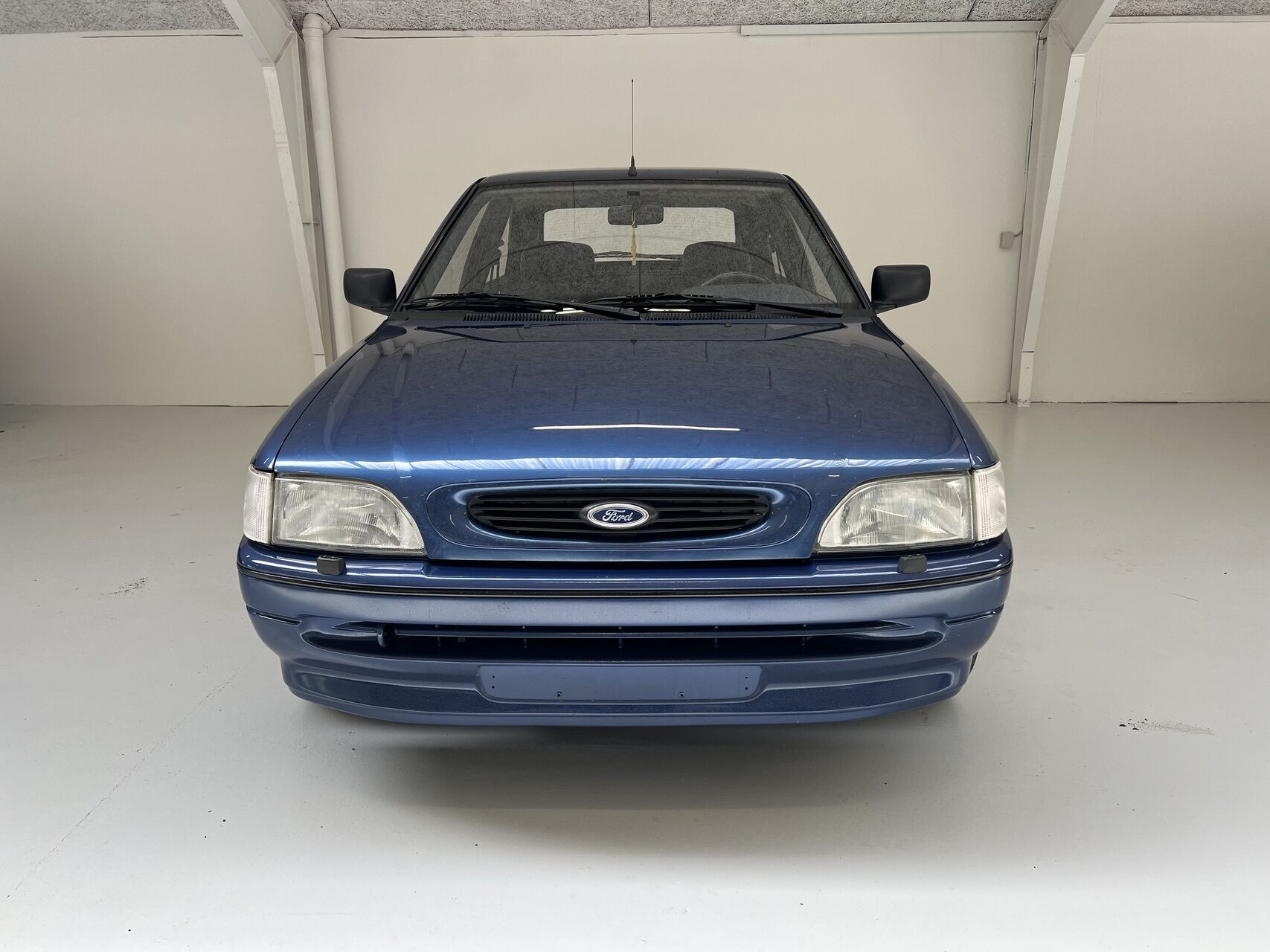 Billede af Ford Escort 1,6 i CLX 88HK 3d