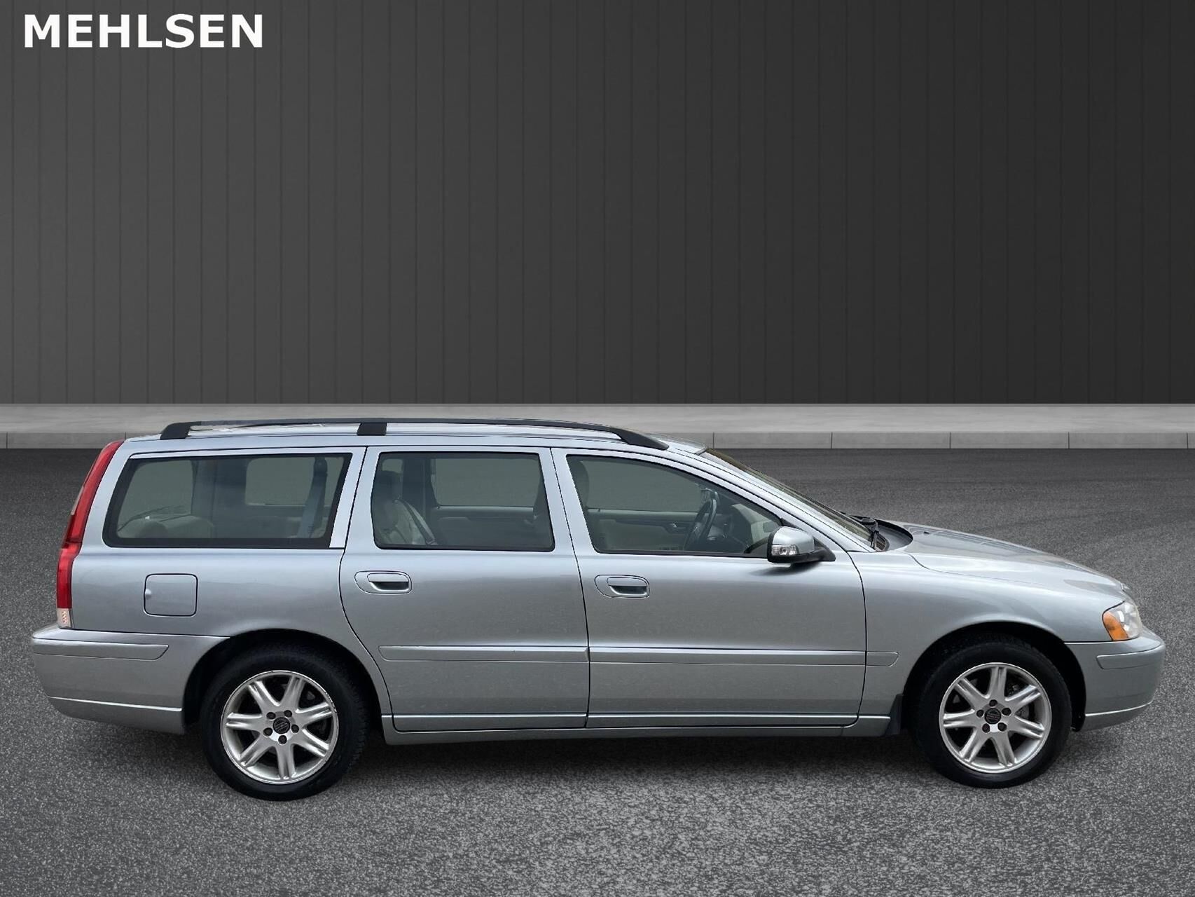 Billede af Volvo V70 2,4 Momentum 140HK Stc