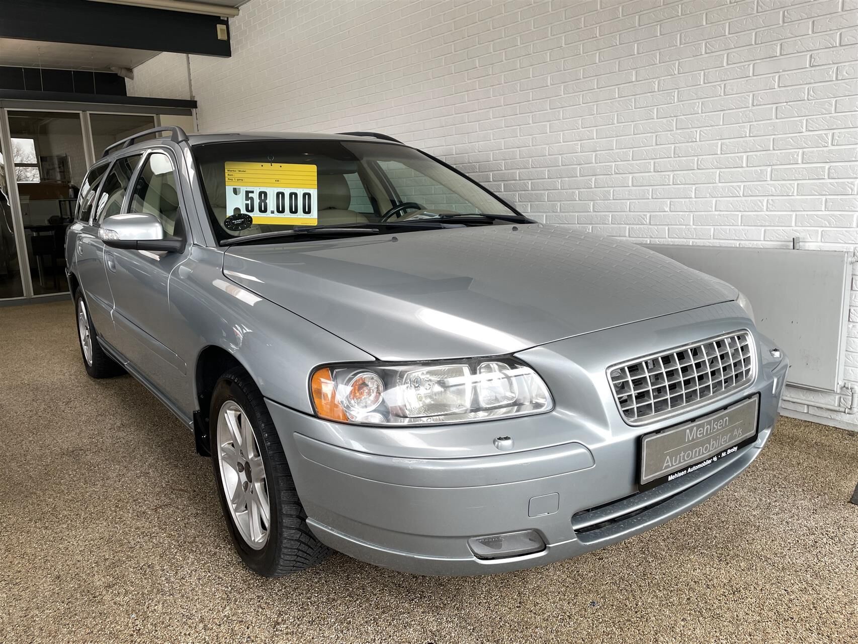 Billede af Volvo V70 2,4 Momentum 140HK Stc