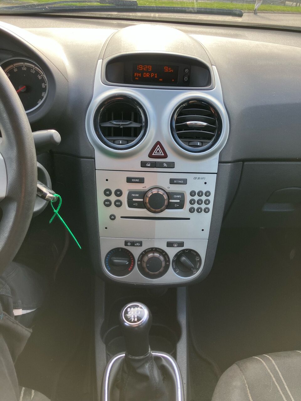 Billede af Opel Corsa 1,2 Twinport Essentia 85HK 5d 6g